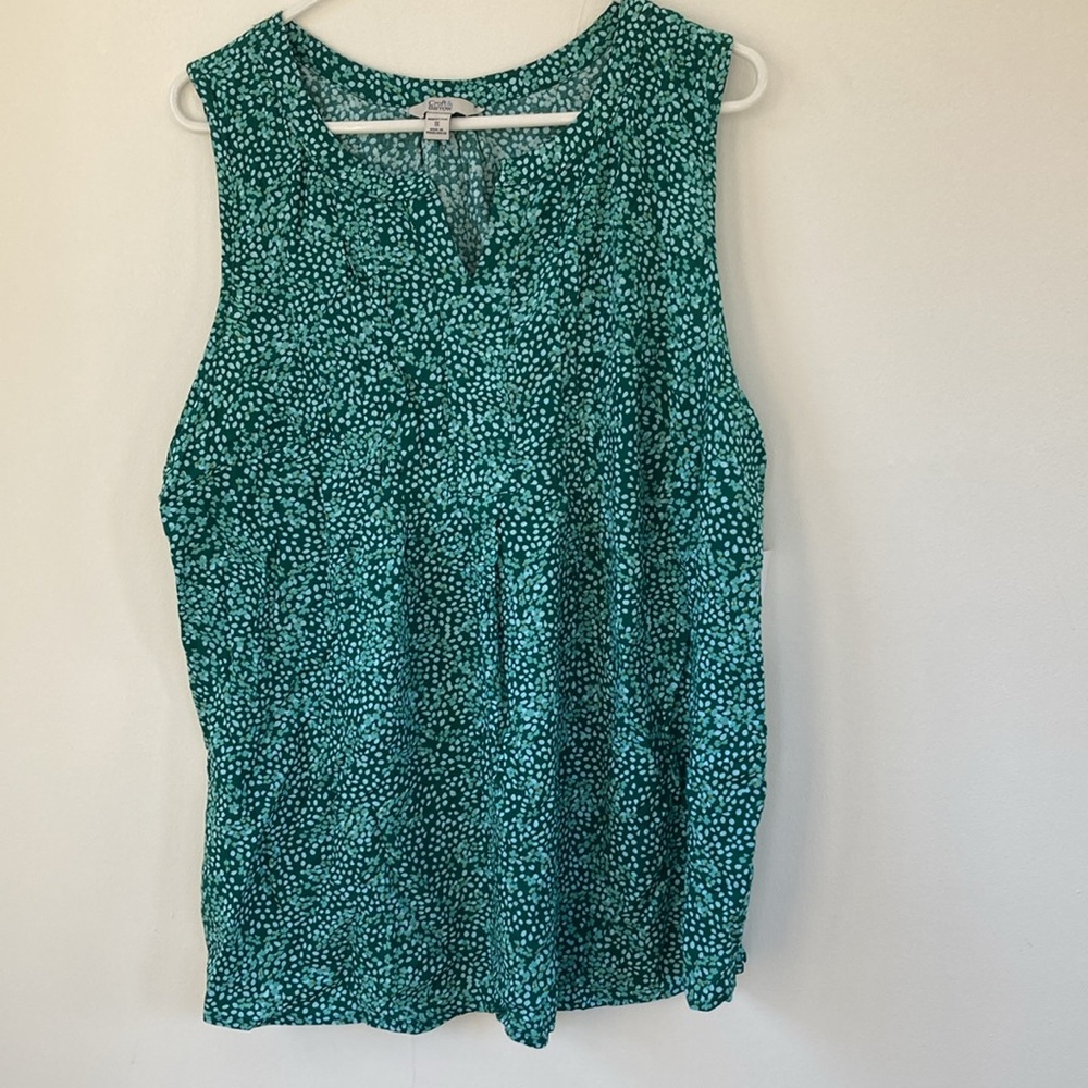 New croft&barrow green tank top